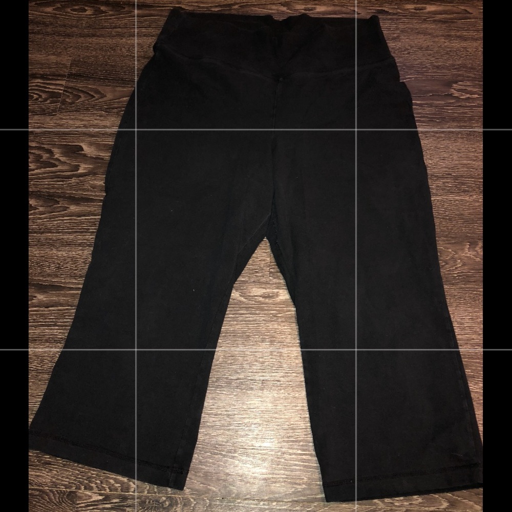 Old Navy active crop pants